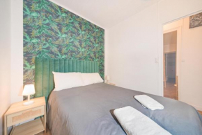 Cute bedroom Central location in Paris